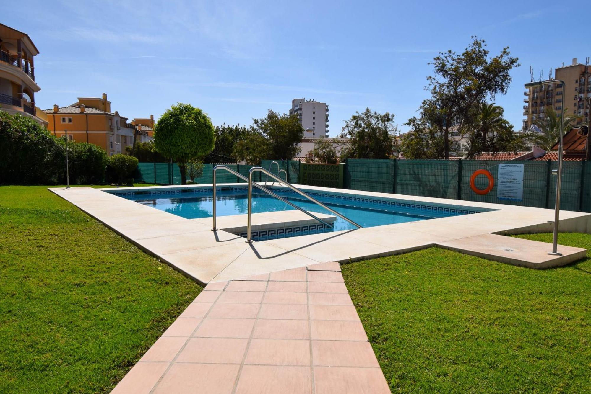 Appartement Ref 291 Con Terraza Y Piscina Cerca De La Playa Benalmádena