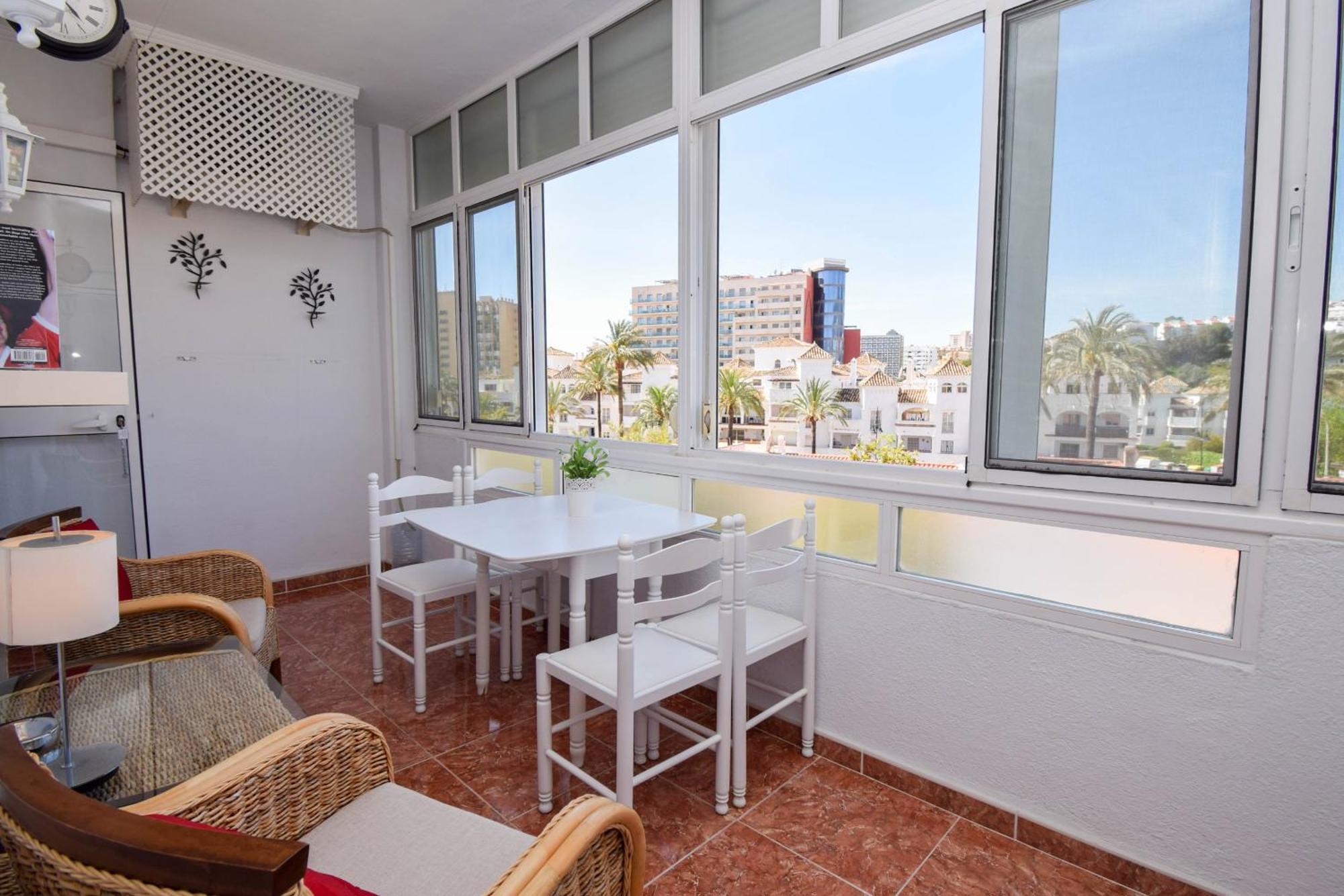 Appartement Ref 291 Con Terraza Y Piscina Cerca De La Playa Benalmádena
